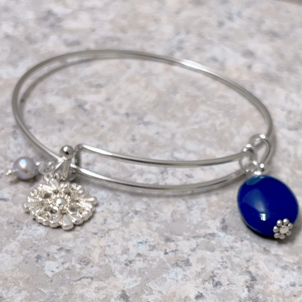 Dyed Blue Agate Charm Bracelet
